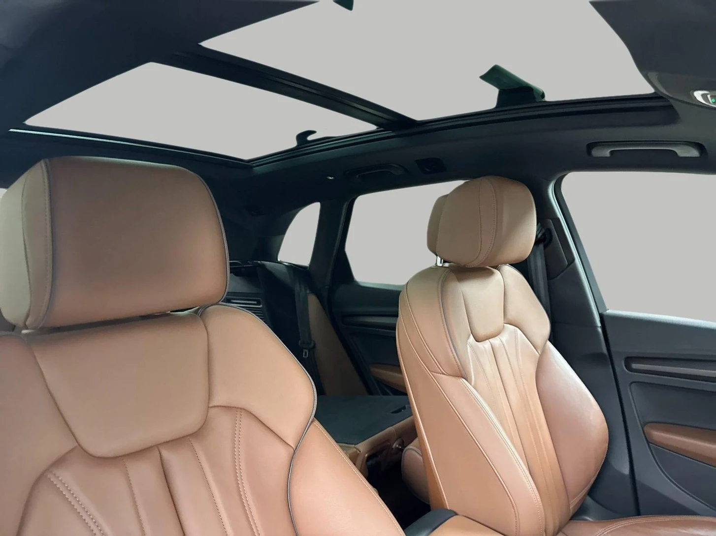 2025 Audi Q5 S line 55 TFSI e Premium quattro interior, seats