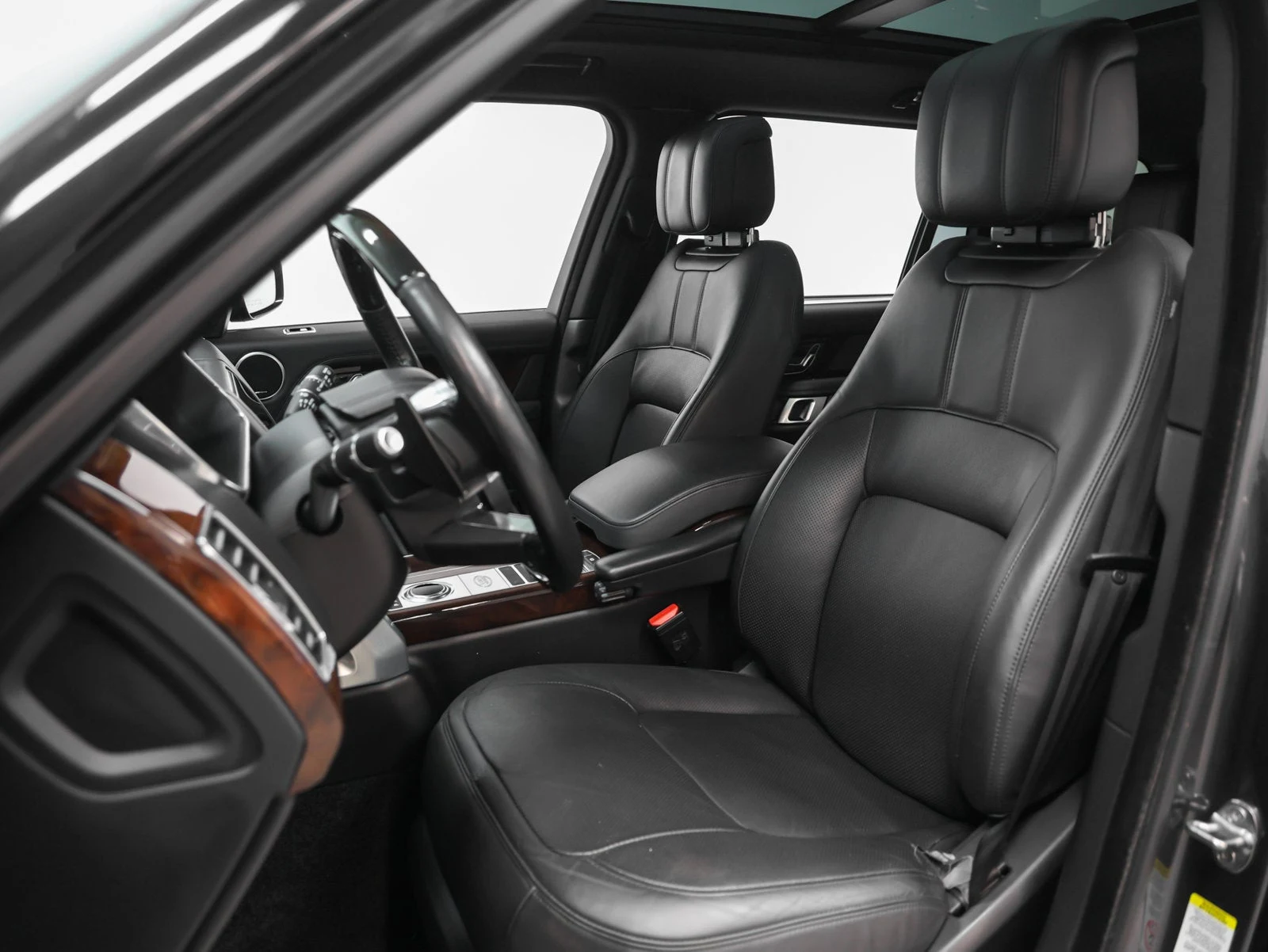 2020 Land Rover Range Rover Supercharged LWB interior, seats, Ebony perforated Windsor leather