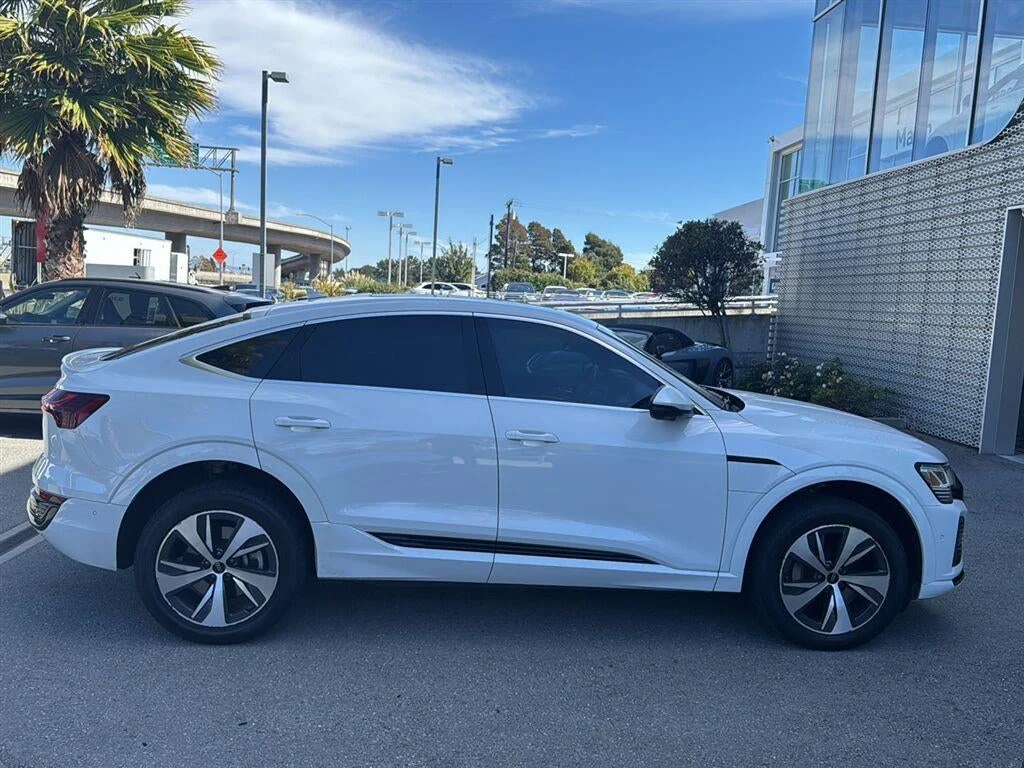 2024 Audi Q8 Sportback e-tron S line Premium Plus quattro, side profile, Glacier White Metallic
