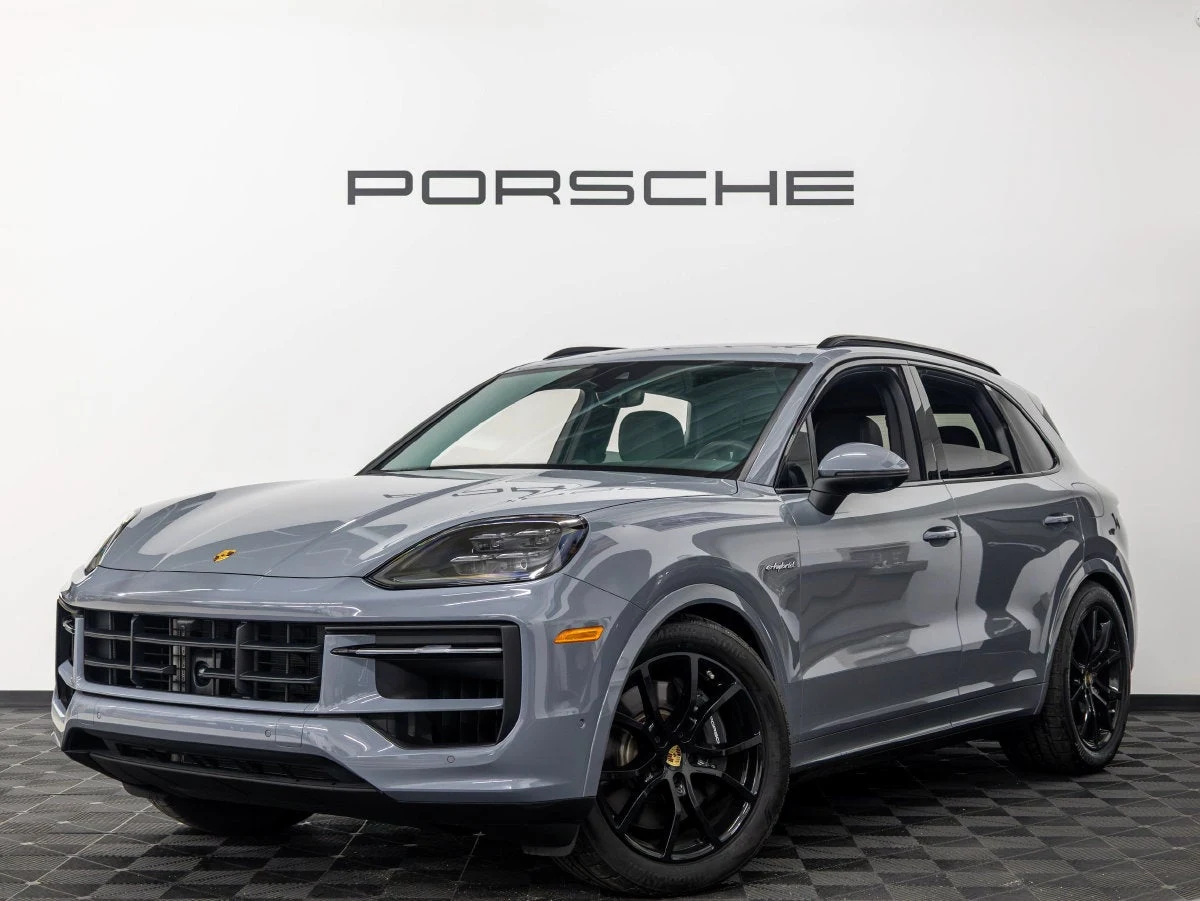 2024 Porsche Cayenne E-Hybrid for sale, exterior, Gray