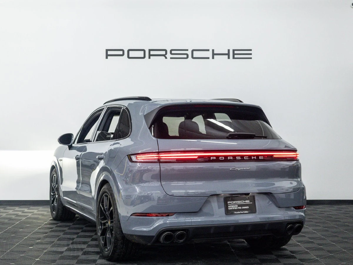 2024 Porsche Cayenne E-Hybrid for sale, exterior, Gray