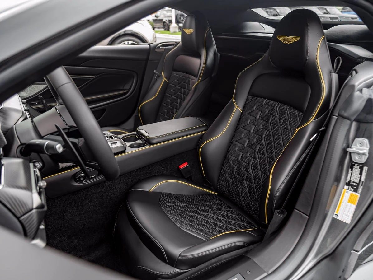 2026 Aston Martin Vanquish Volante interior, seats