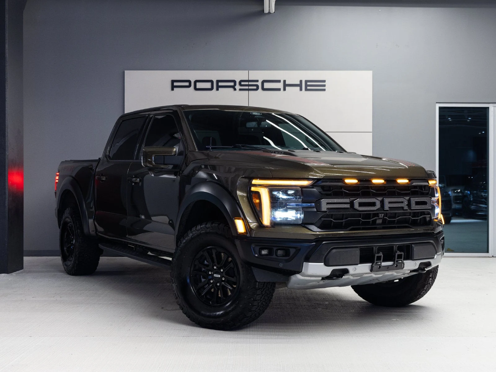 2025 Ford F-150 Raptor for sale, photo 4 of 6