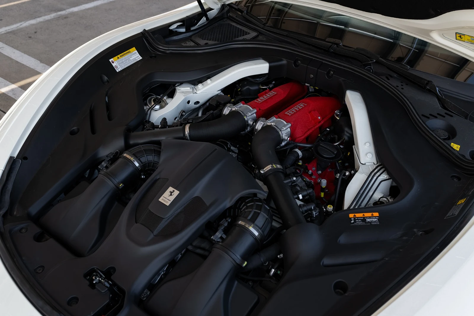 2025 Ferrari Roma Spider, 21/30