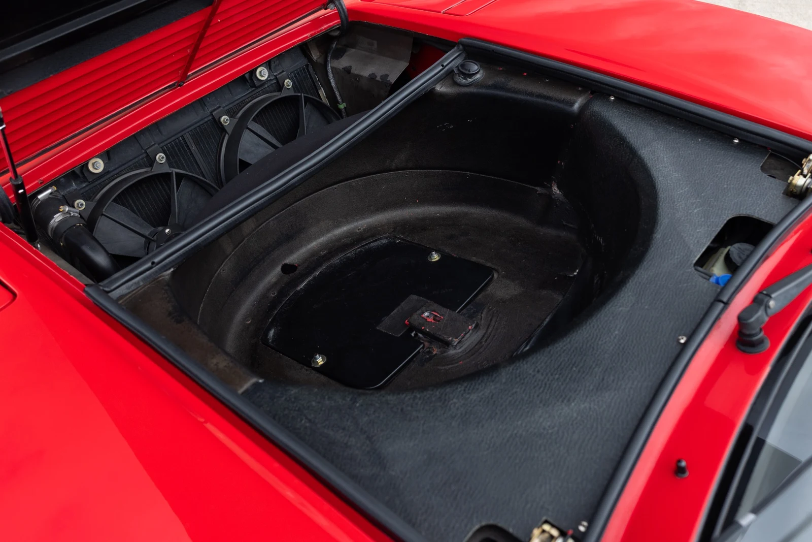 1987 Ferrari 328 GTS, 9/30