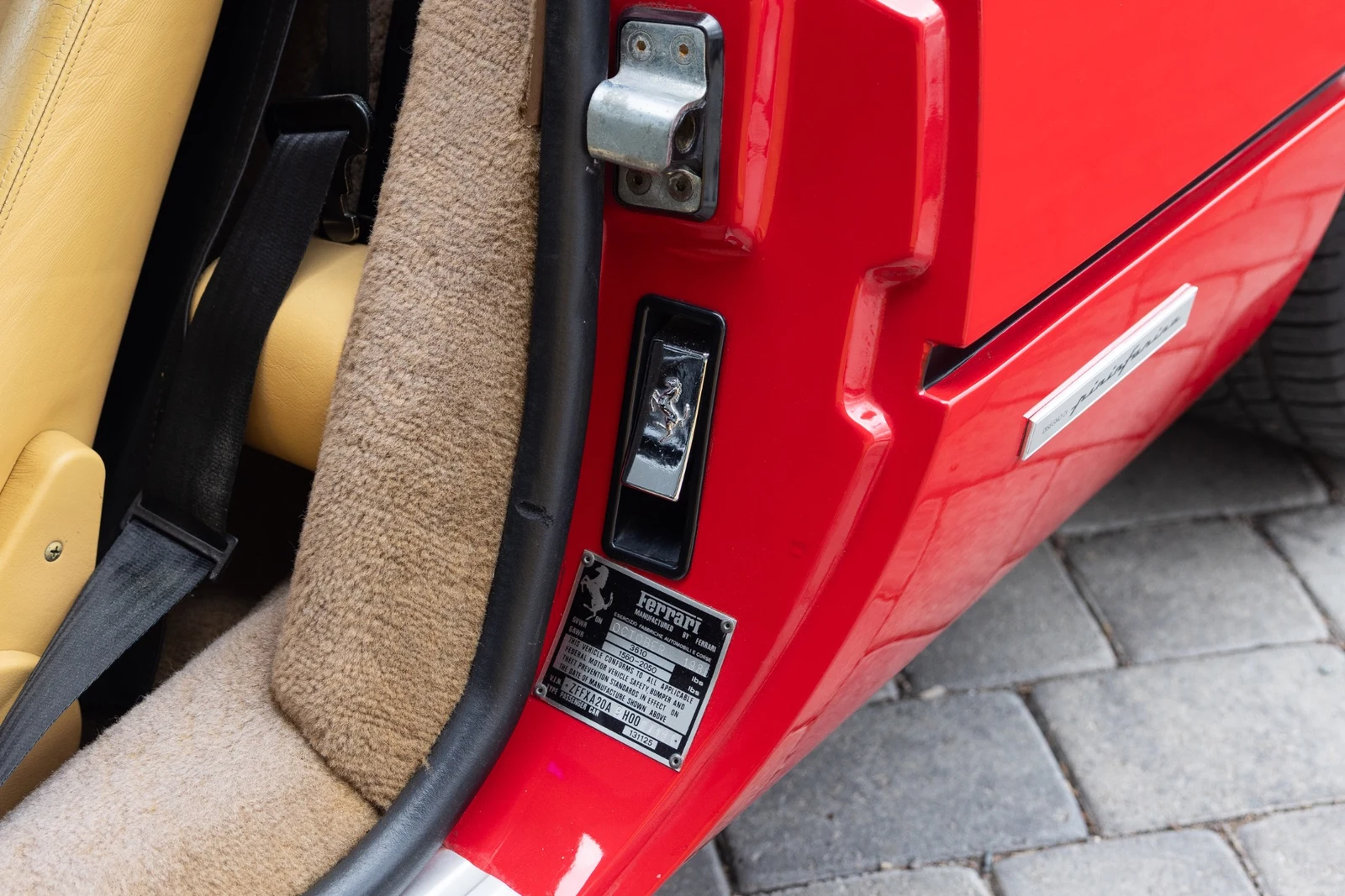 1987 Ferrari 328 GTS, 23/30