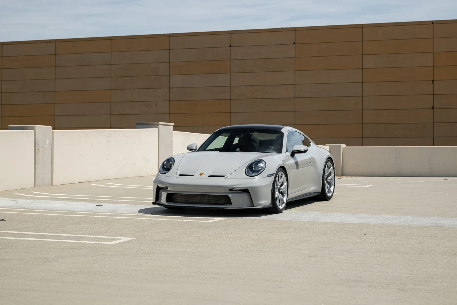 2022 Porsche 911 (992.1) GT3 Touring, 6/30