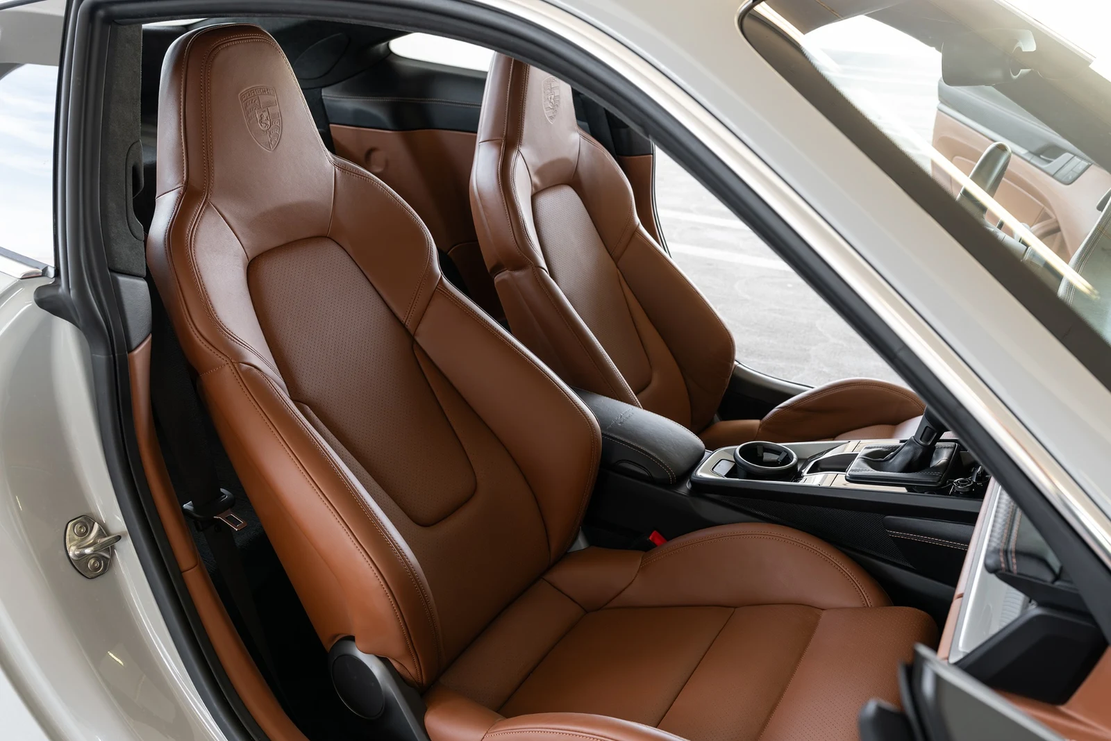 2022 Porsche 911 (992.1) GT3 Touring, 21/30