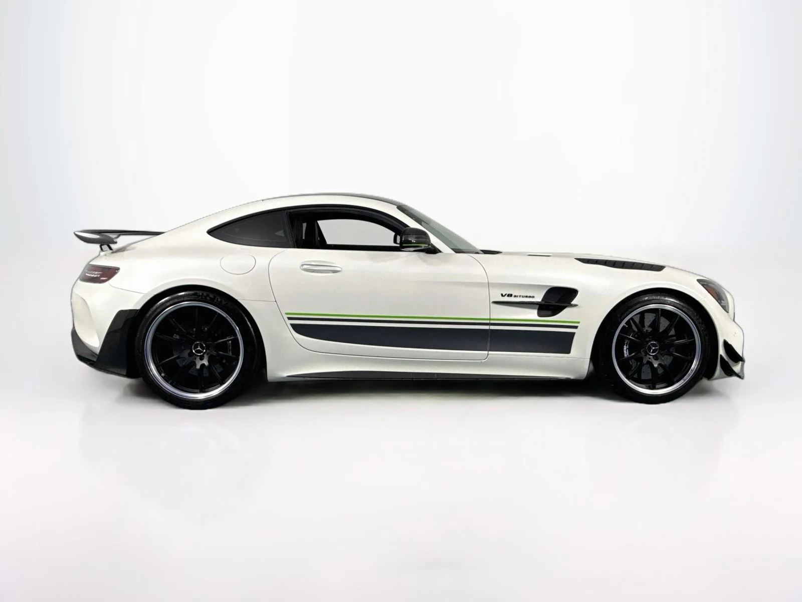 2020 Mercedes-Benz AMG GT R Pro, 2/30