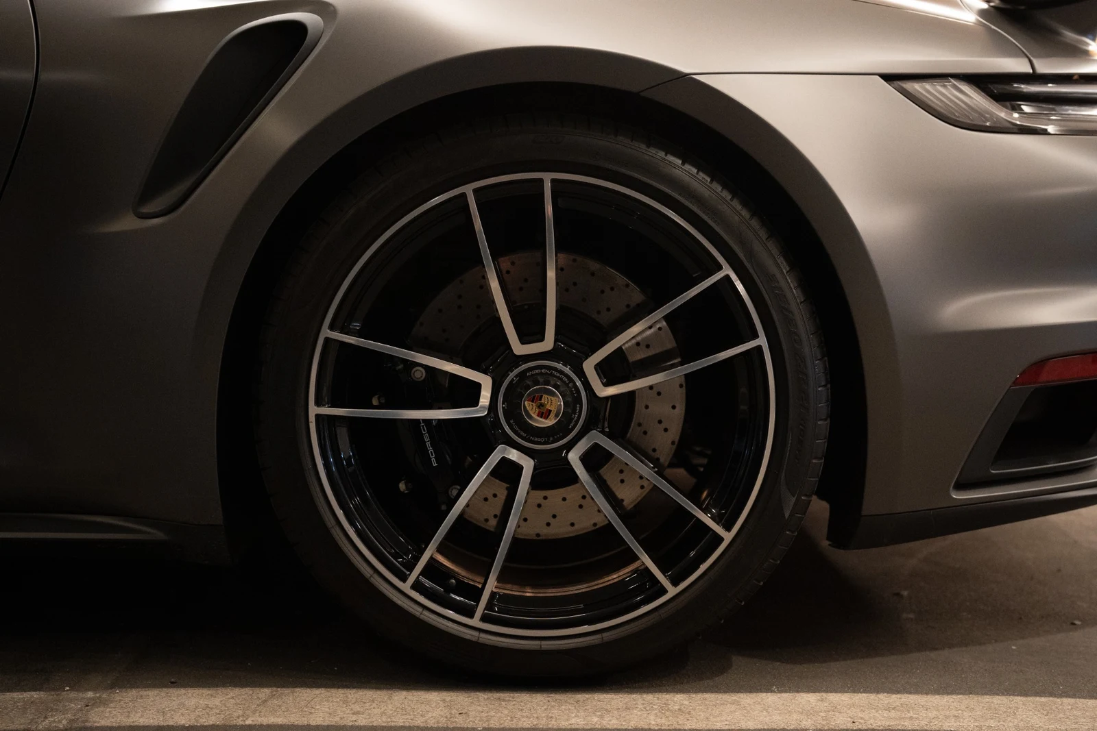 2023 Porsche 911 (992.1) Turbo S, 5/30