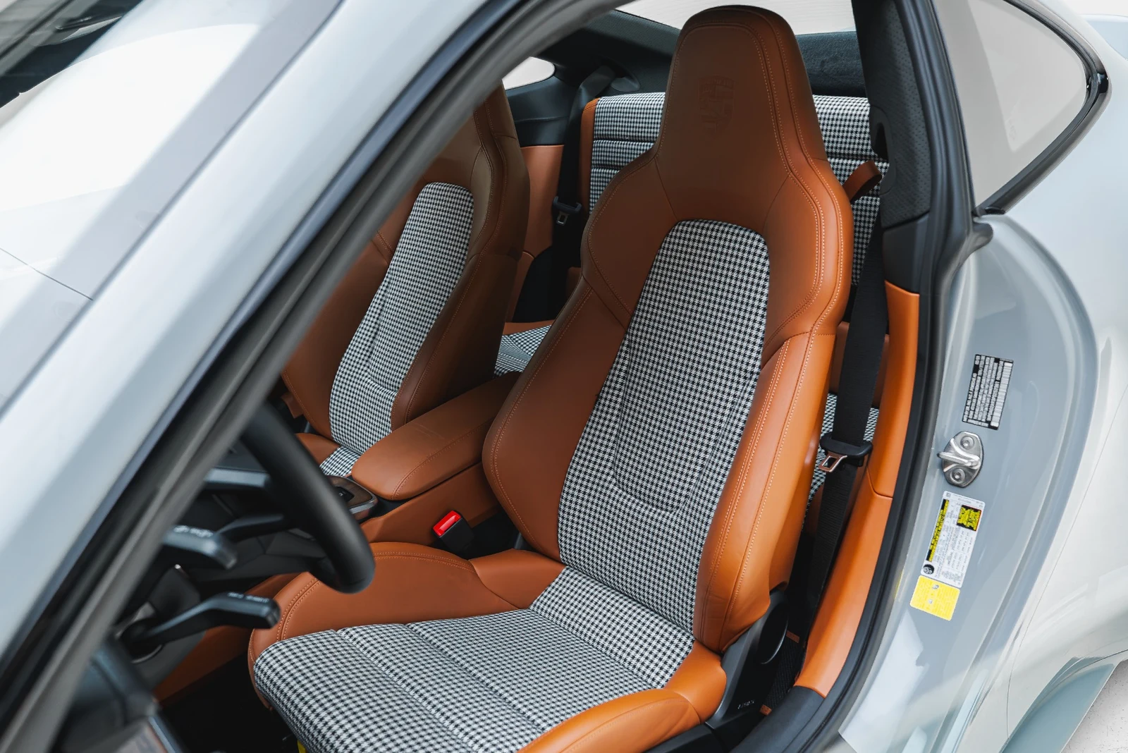 2023 Porsche 911 (992.1) Sport Classic, 2/30