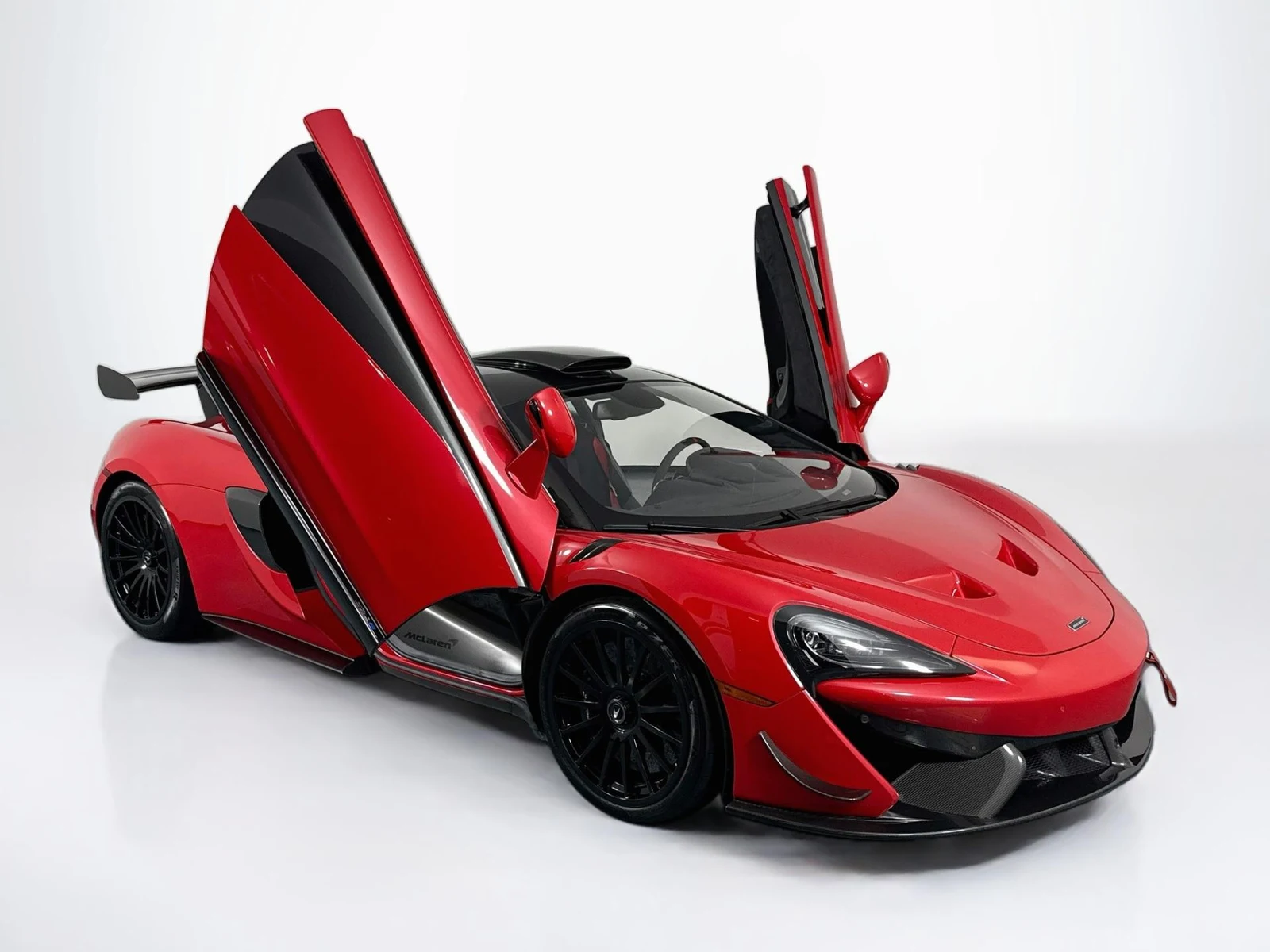 2020 McLaren 620R, 24/30