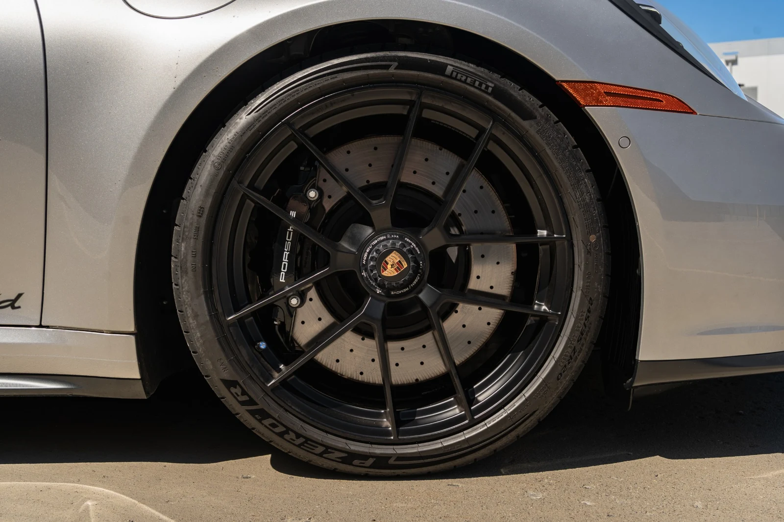 2026 Porsche 911 (992.2) Carrera 4 GTS, 12/30