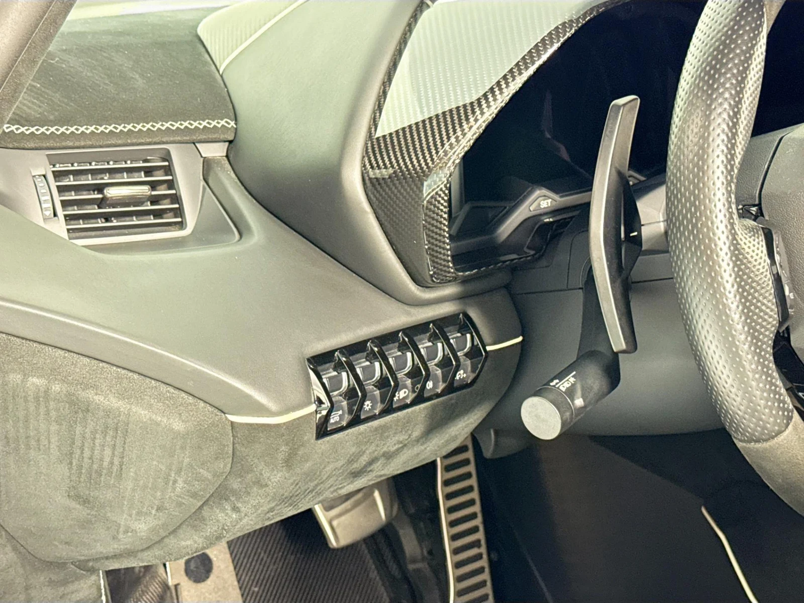 2020 Lamborghini Aventador SVJ Roadster, 6/30