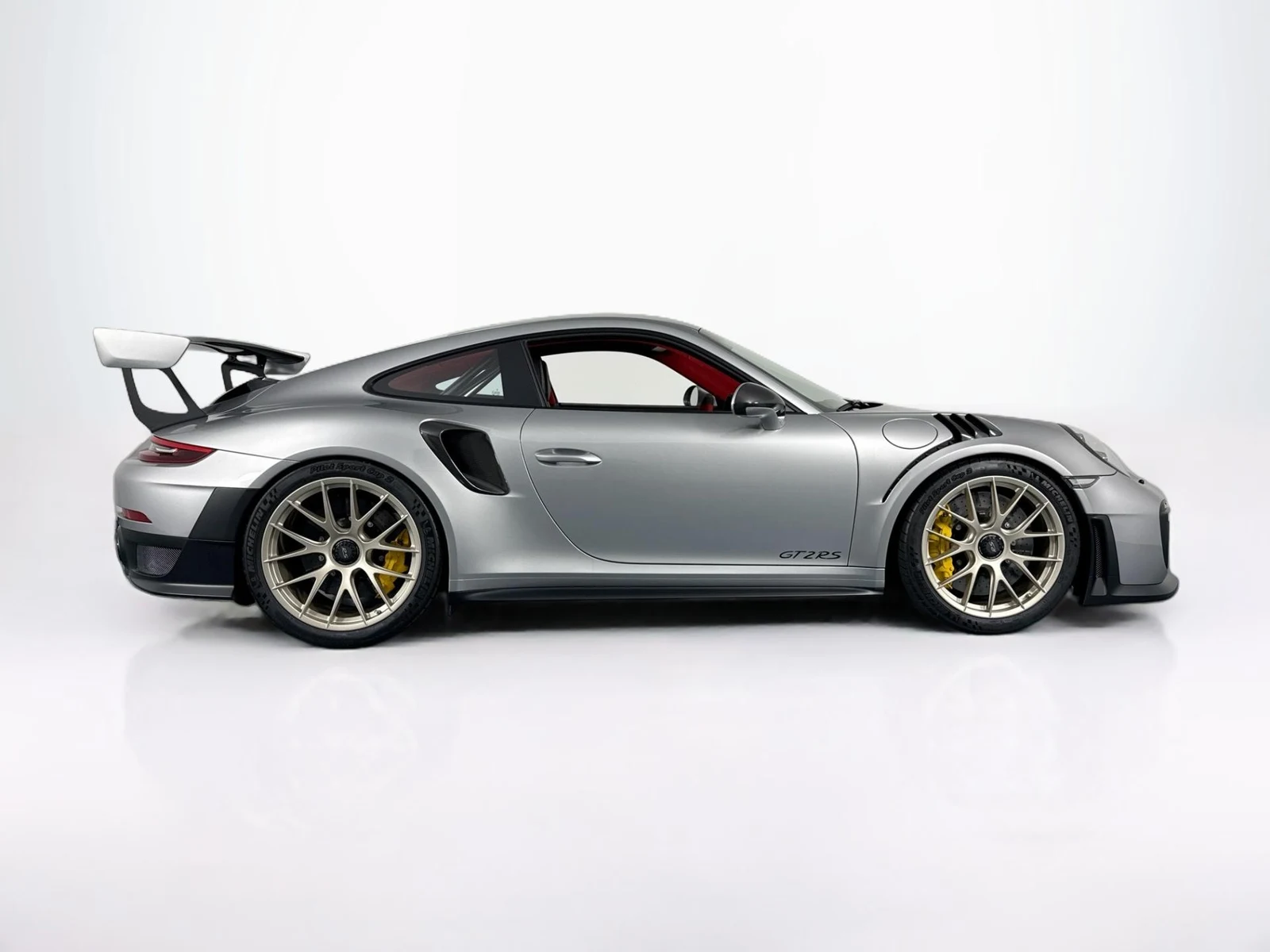 2018 Porsche 911 (991.2) GT2 RS, 2/30