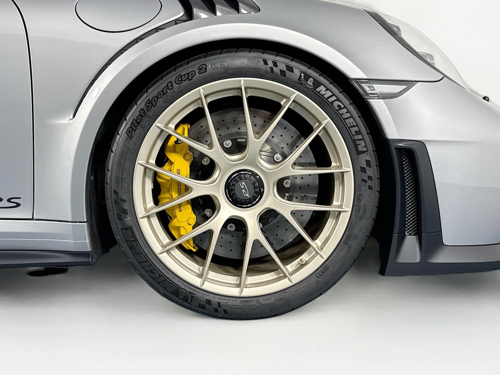 2018 Porsche 911 (991.2) GT2 RS, 25/30