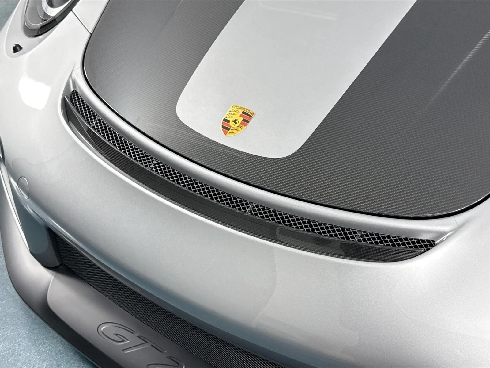 2018 Porsche 911 (991.2) GT2 RS, 28/30