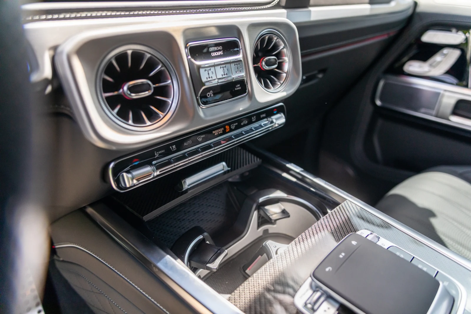 2025 Mercedes-Benz AMG G 63 (W465), 14/30