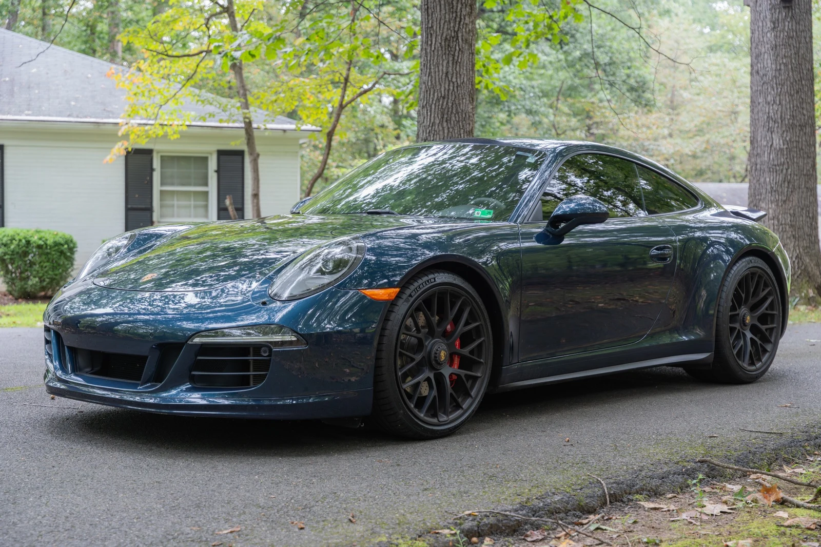 2016 Porsche 911 (991.1) Carrera GTS, 4/30