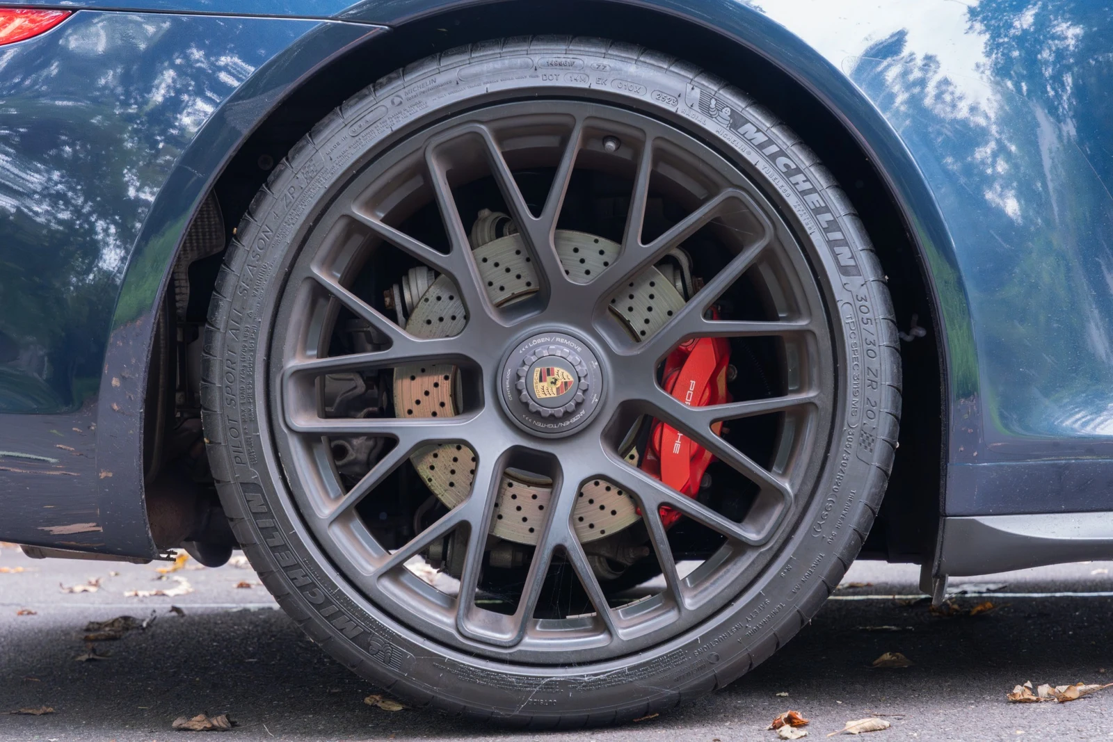 2016 Porsche 911 (991.1) Carrera GTS, 5/30
