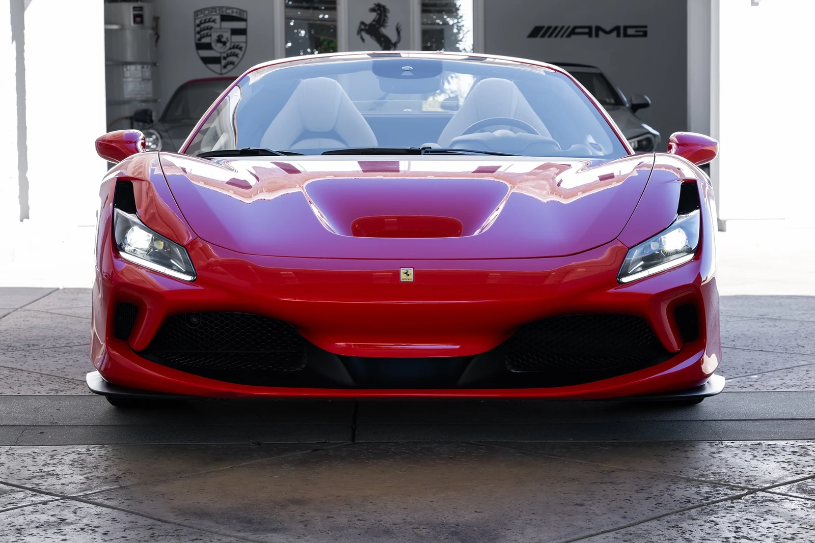 2022 Ferrari F8 Spider, 12/30