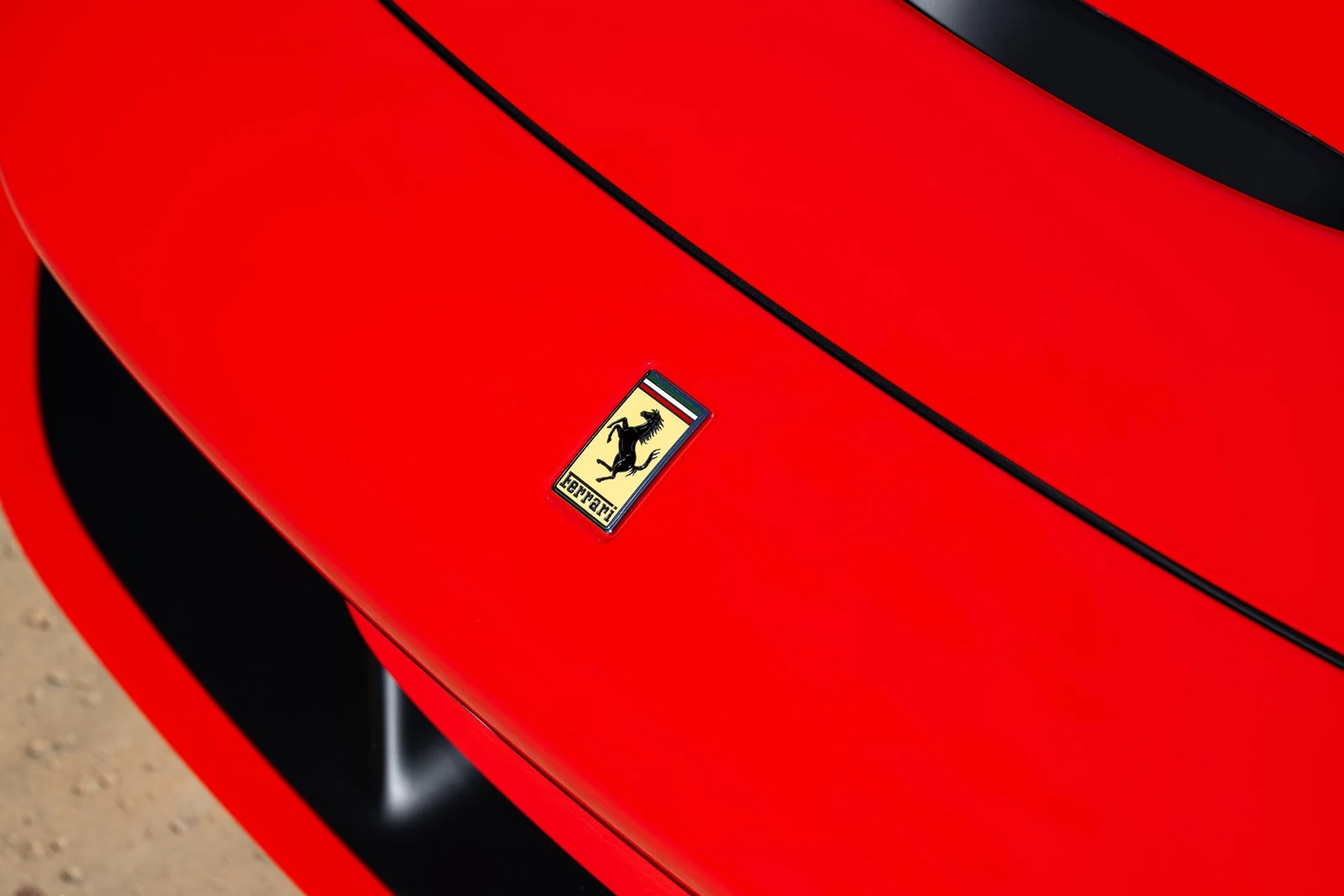 2022 Ferrari F8 Spider, 15/30