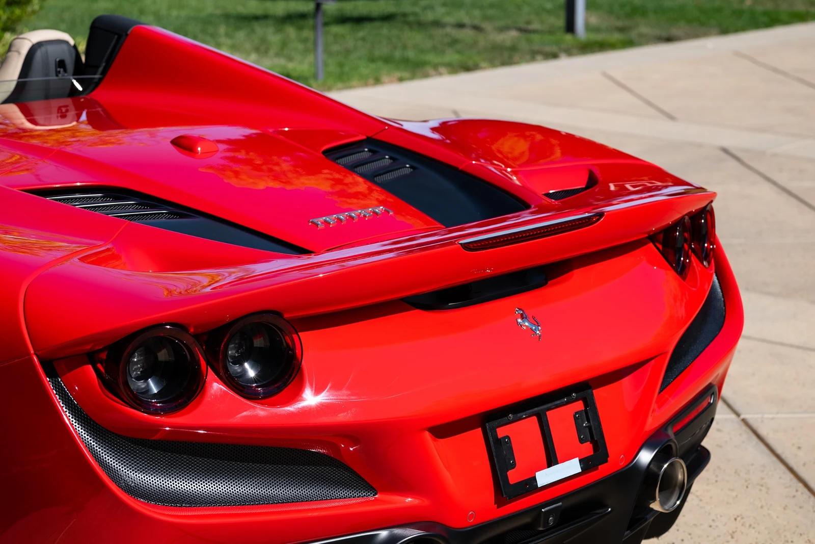 2022 Ferrari F8 Spider, 21/30