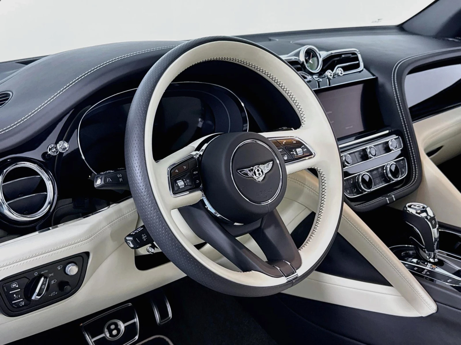 2023 Bentley Bentayga S V8, 5/30