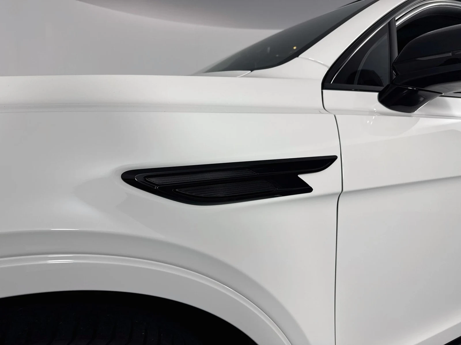 2023 Bentley Bentayga S V8, 18/30