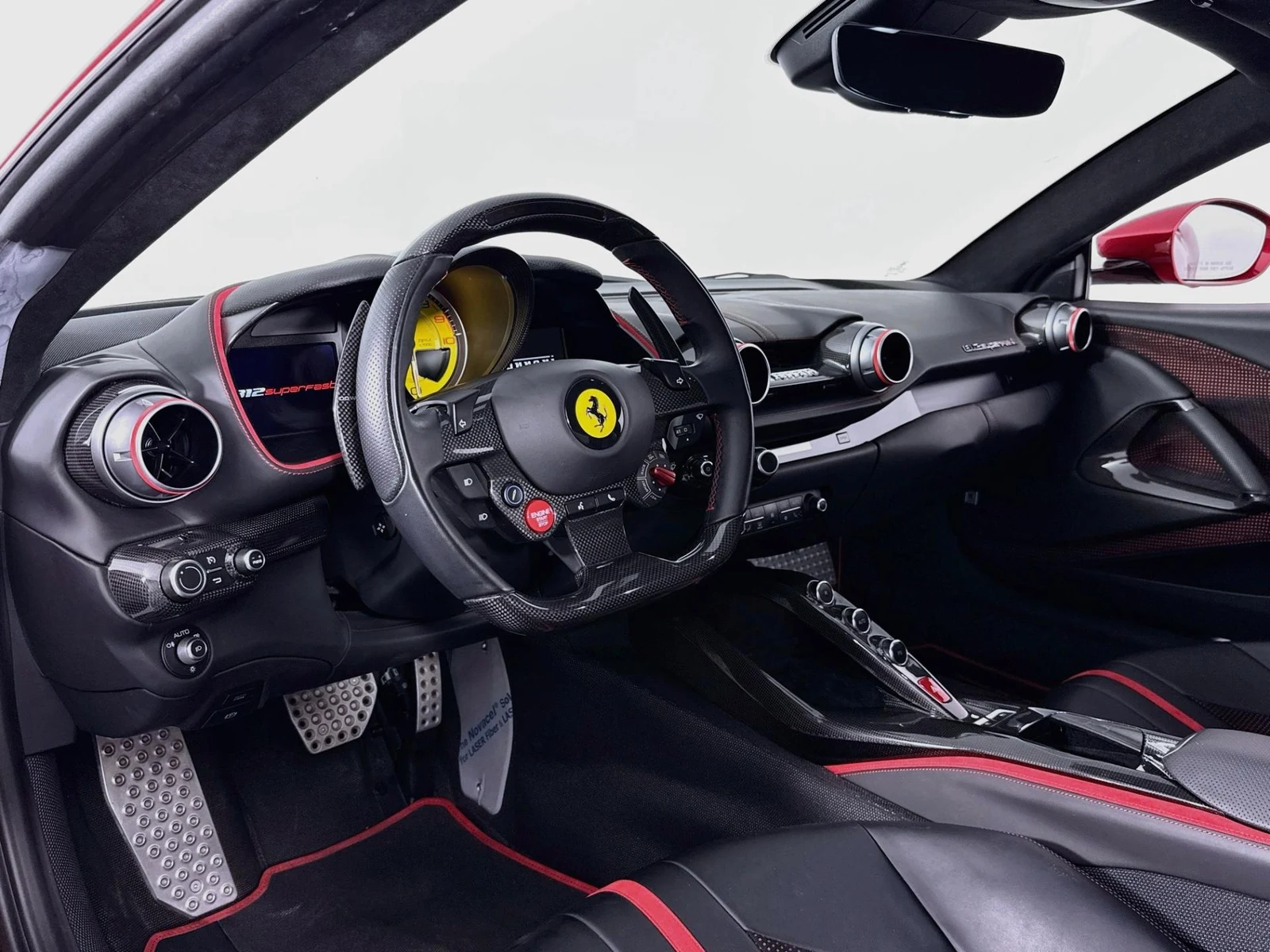 2020 Ferrari 812 Superfast, 4/30