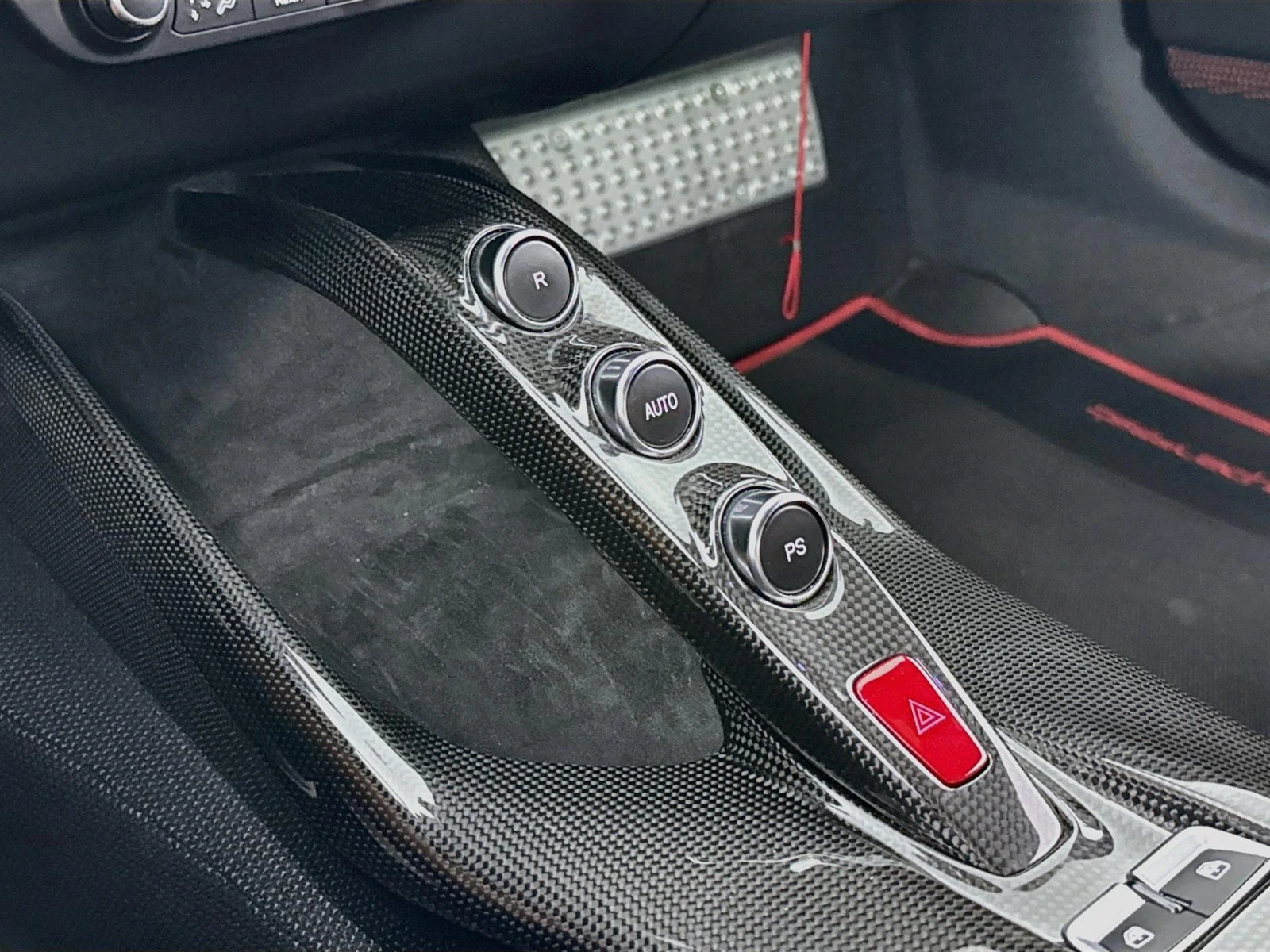 2020 Ferrari 812 Superfast, 7/30