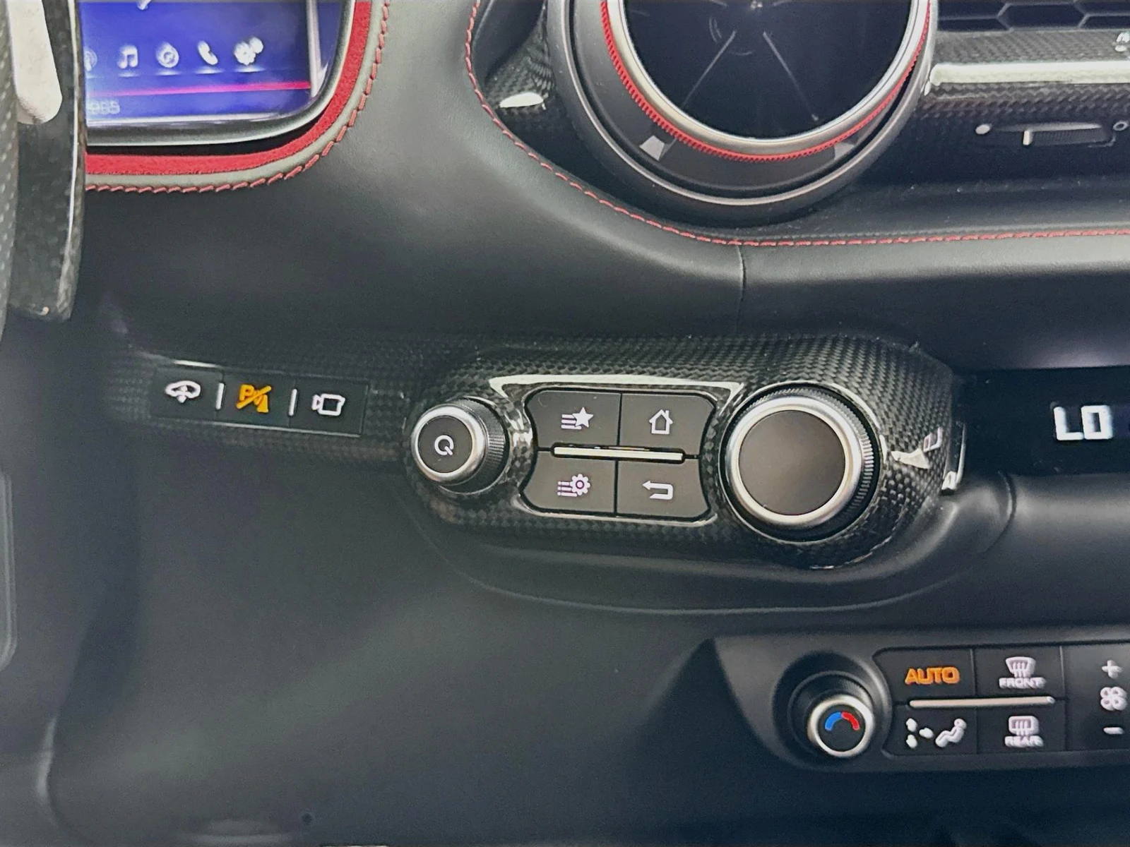 2020 Ferrari 812 Superfast, 15/30