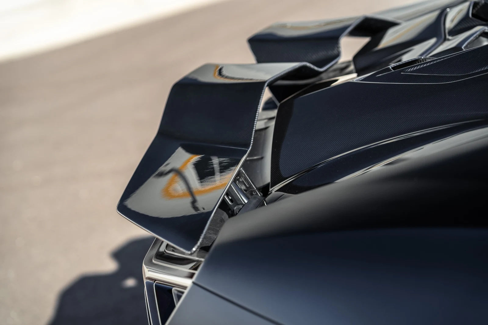 2025 Lamborghini Revuelto, 7/30