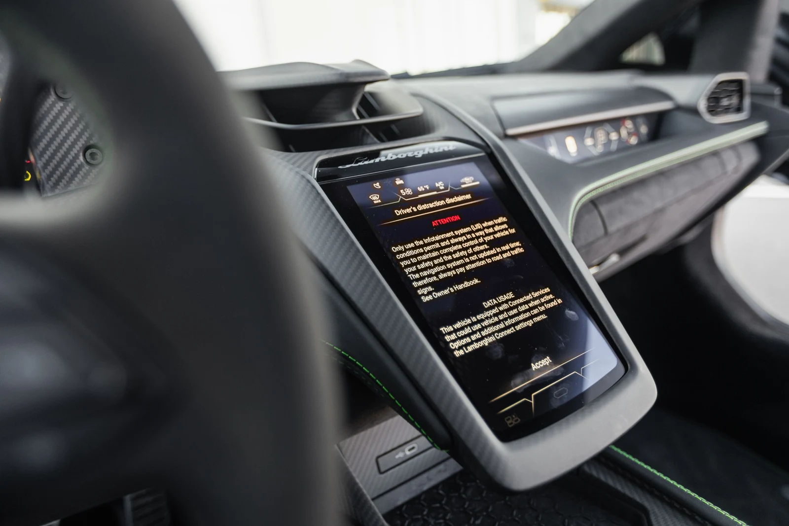 2025 Lamborghini Revuelto, 27/30