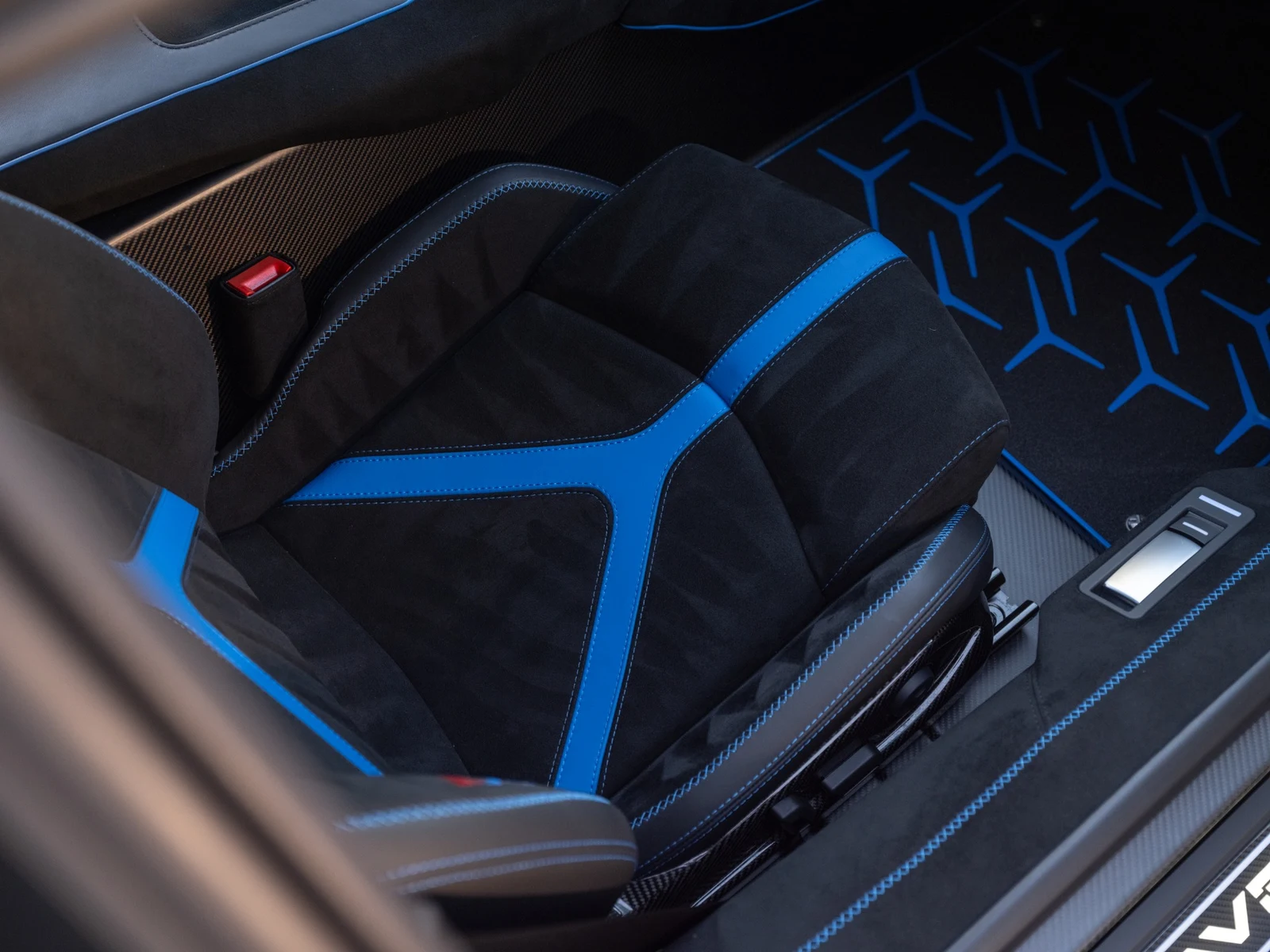 2020 Lamborghini Aventador SVJ, 15/30