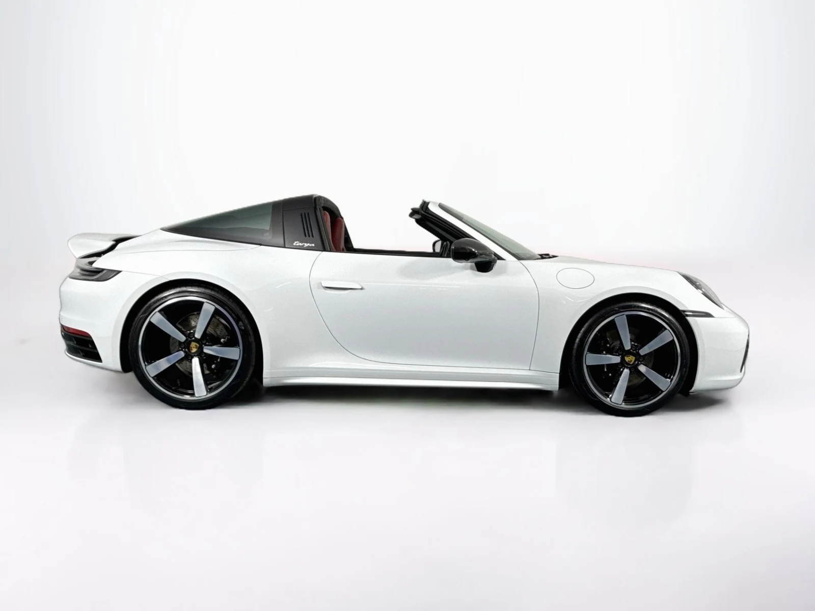 2021 Porsche 911 (992.1) Targa 4S, 2/30