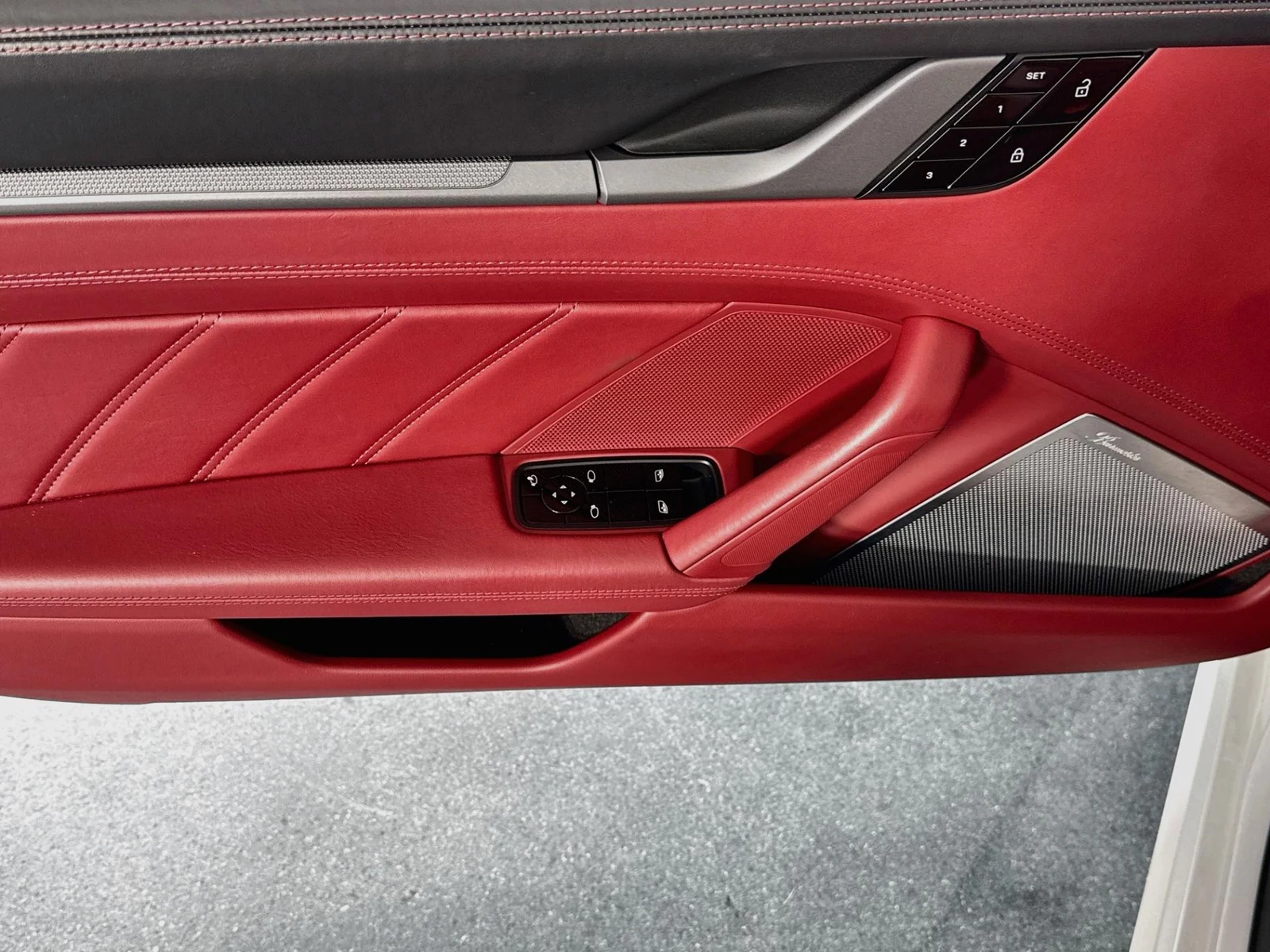 2021 Porsche 911 (992.1) Targa 4S, 13/30