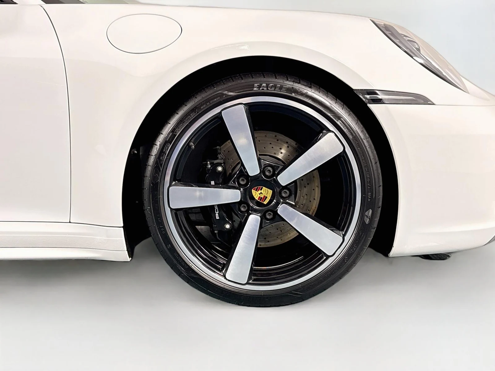 2021 Porsche 911 (992.1) Targa 4S, 28/30