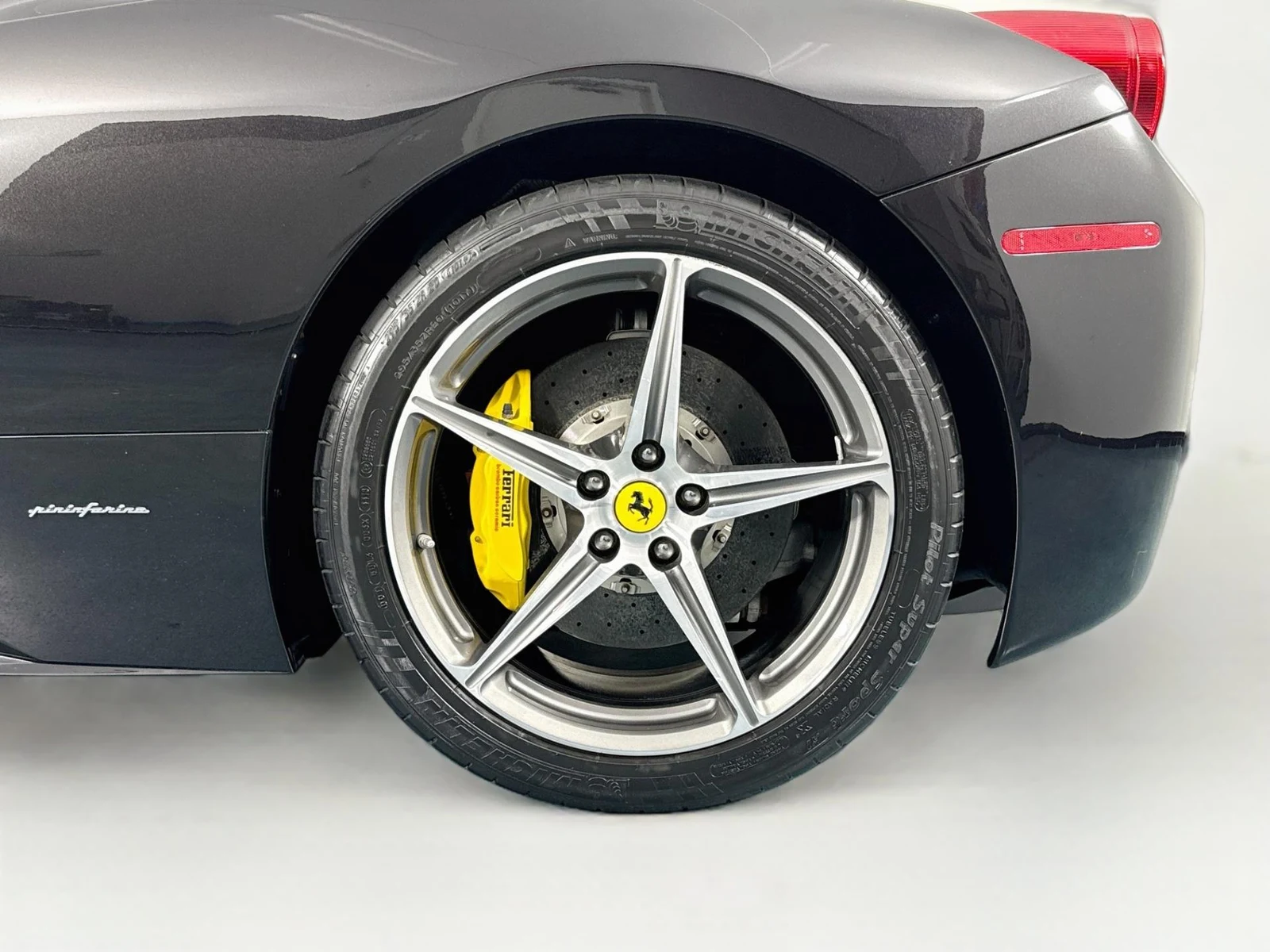 2012 Ferrari 458 Spider, 11/30