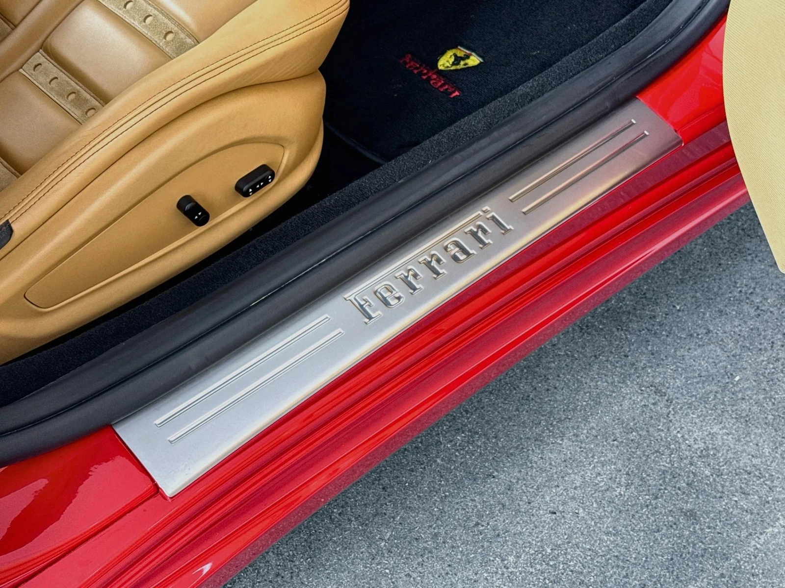 2010 Ferrari California, 29/30