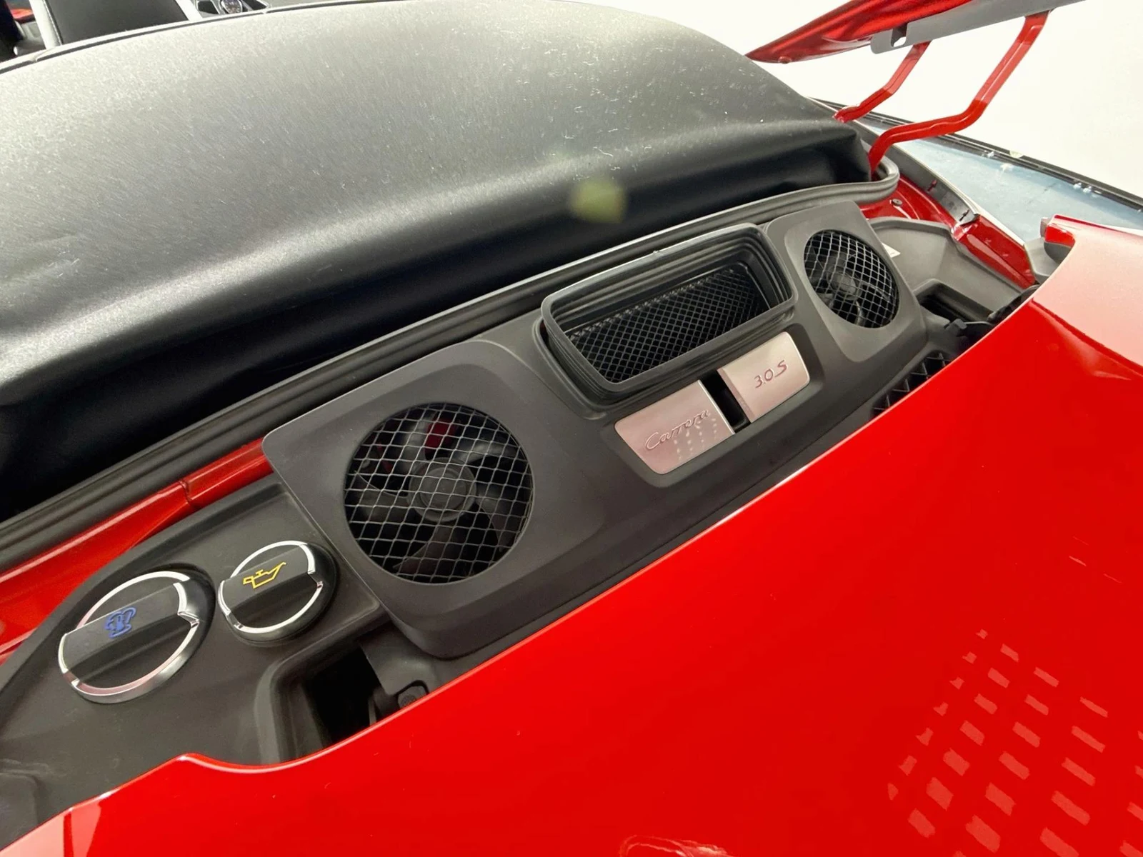 2017 Porsche 911 (991.2) Carrera S, 12/30