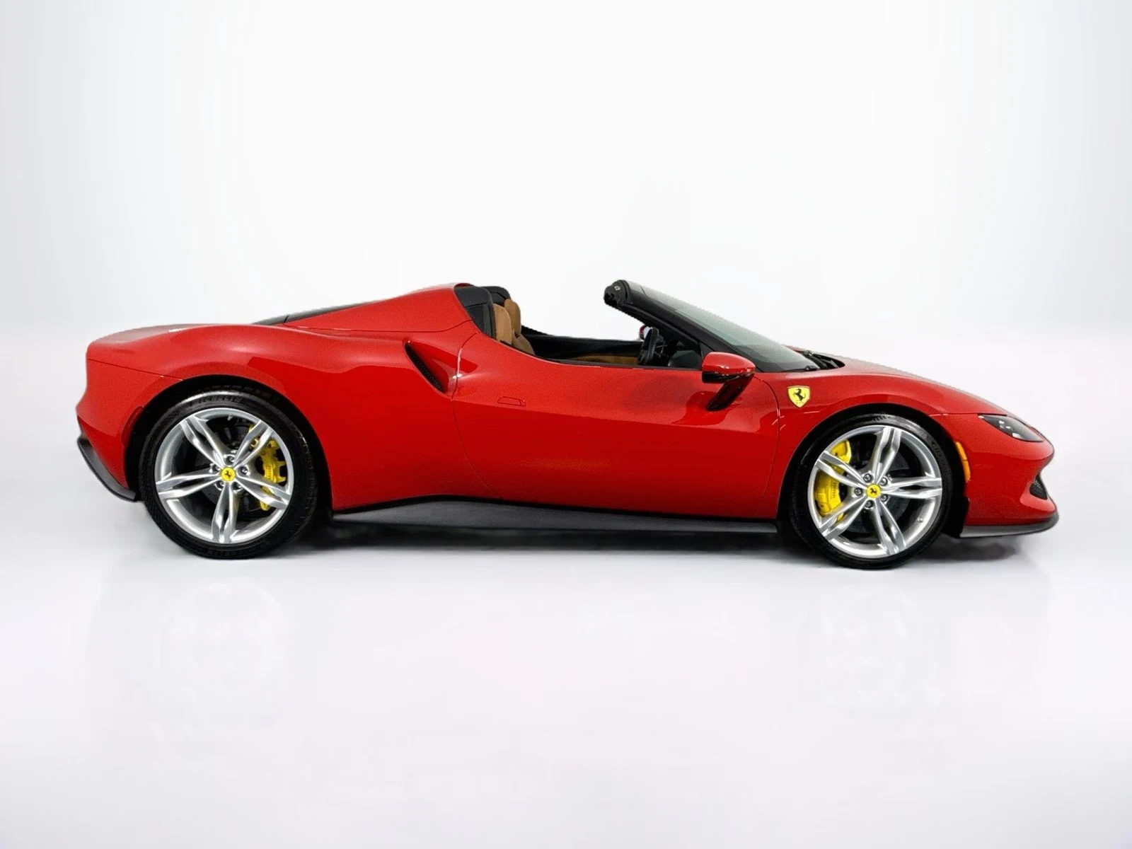 2024 Ferrari 296 GTS, 2/30
