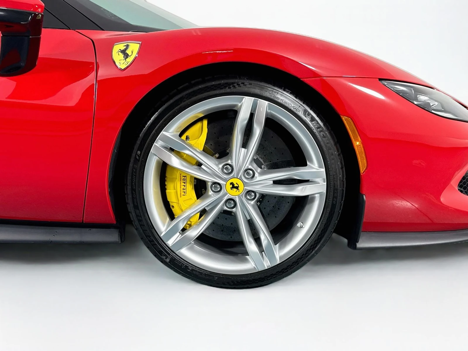 2024 Ferrari 296 GTS, 23/30