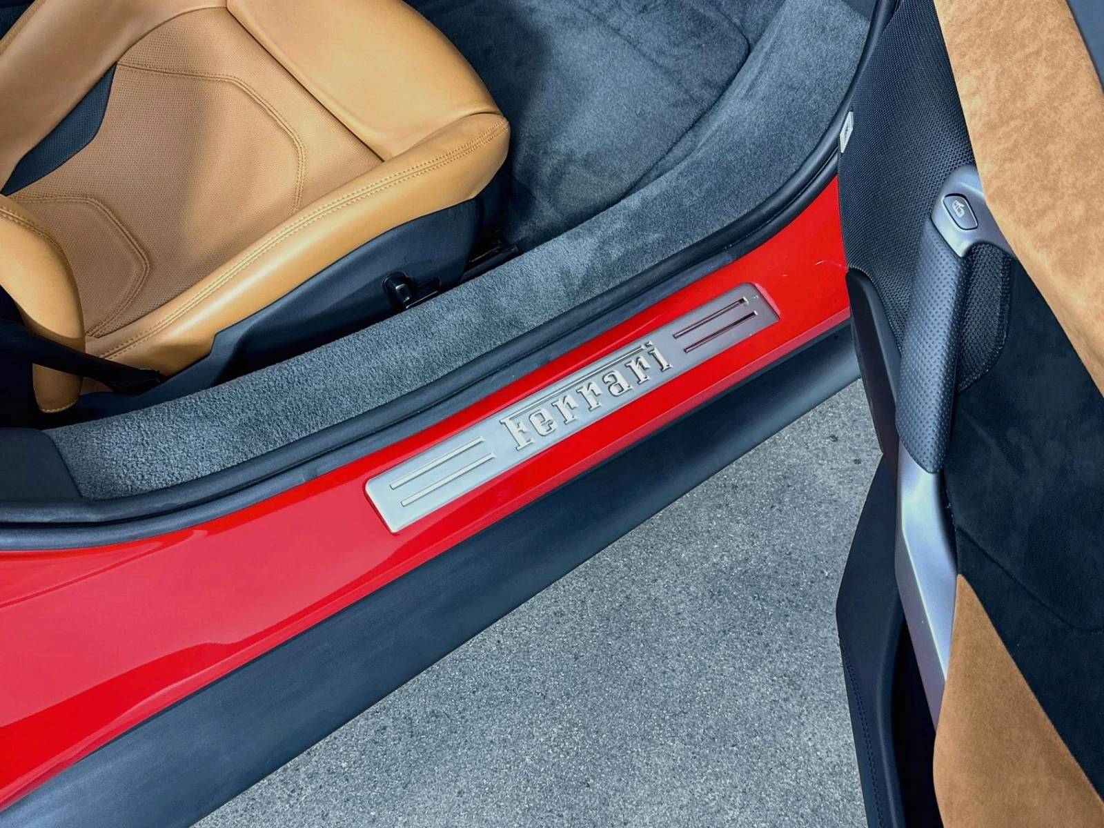 2024 Ferrari 296 GTS, 26/30