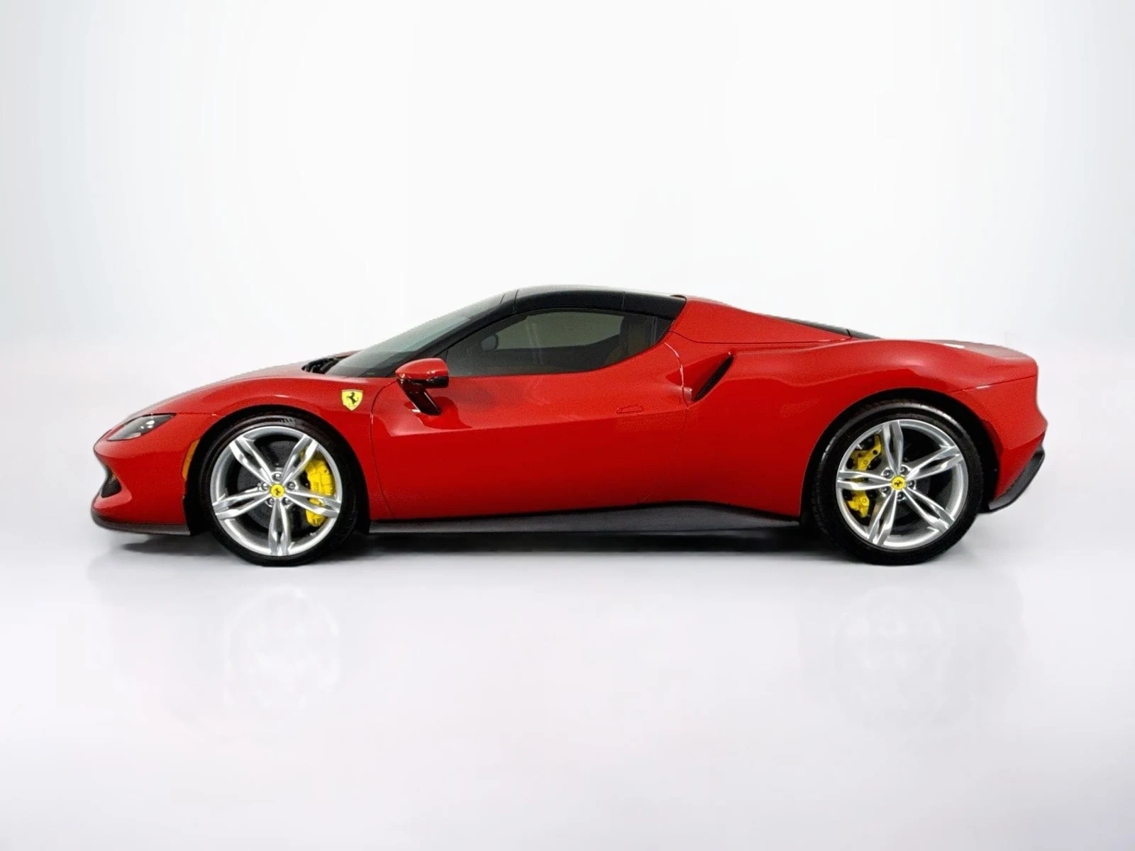 2024 Ferrari 296 GTS, 29/30