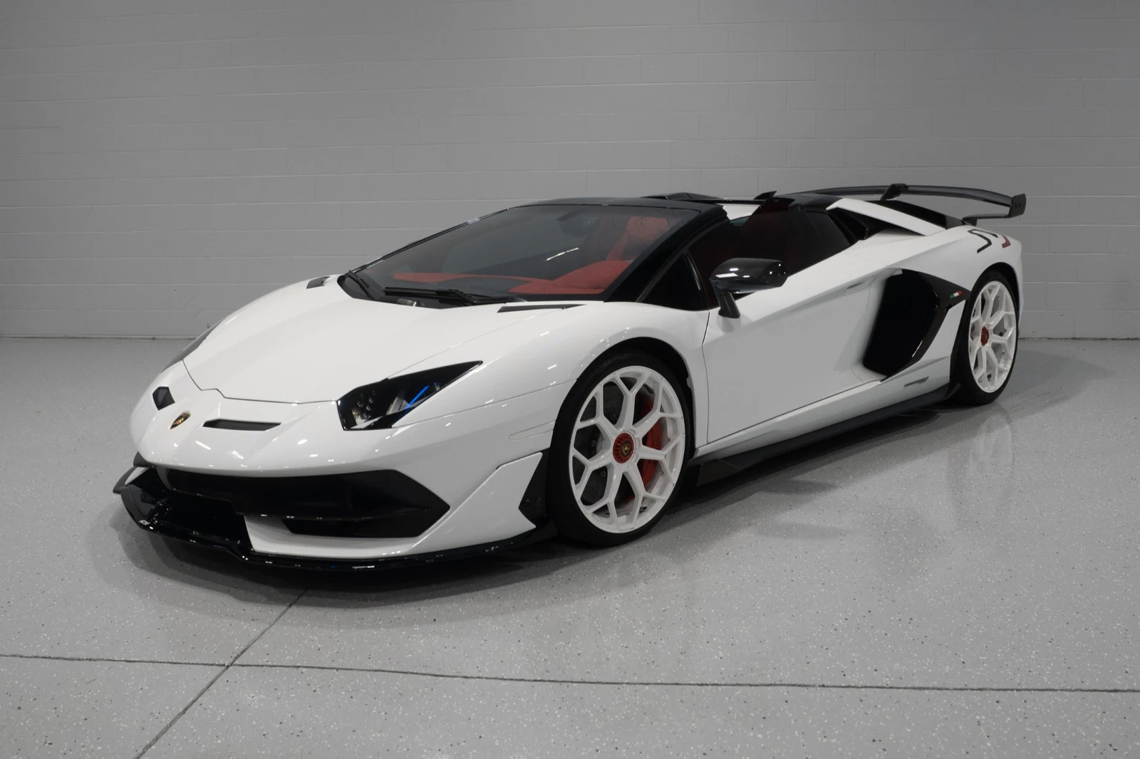 Lamborghini Aventador SVJ | iLusso Palm Beach
