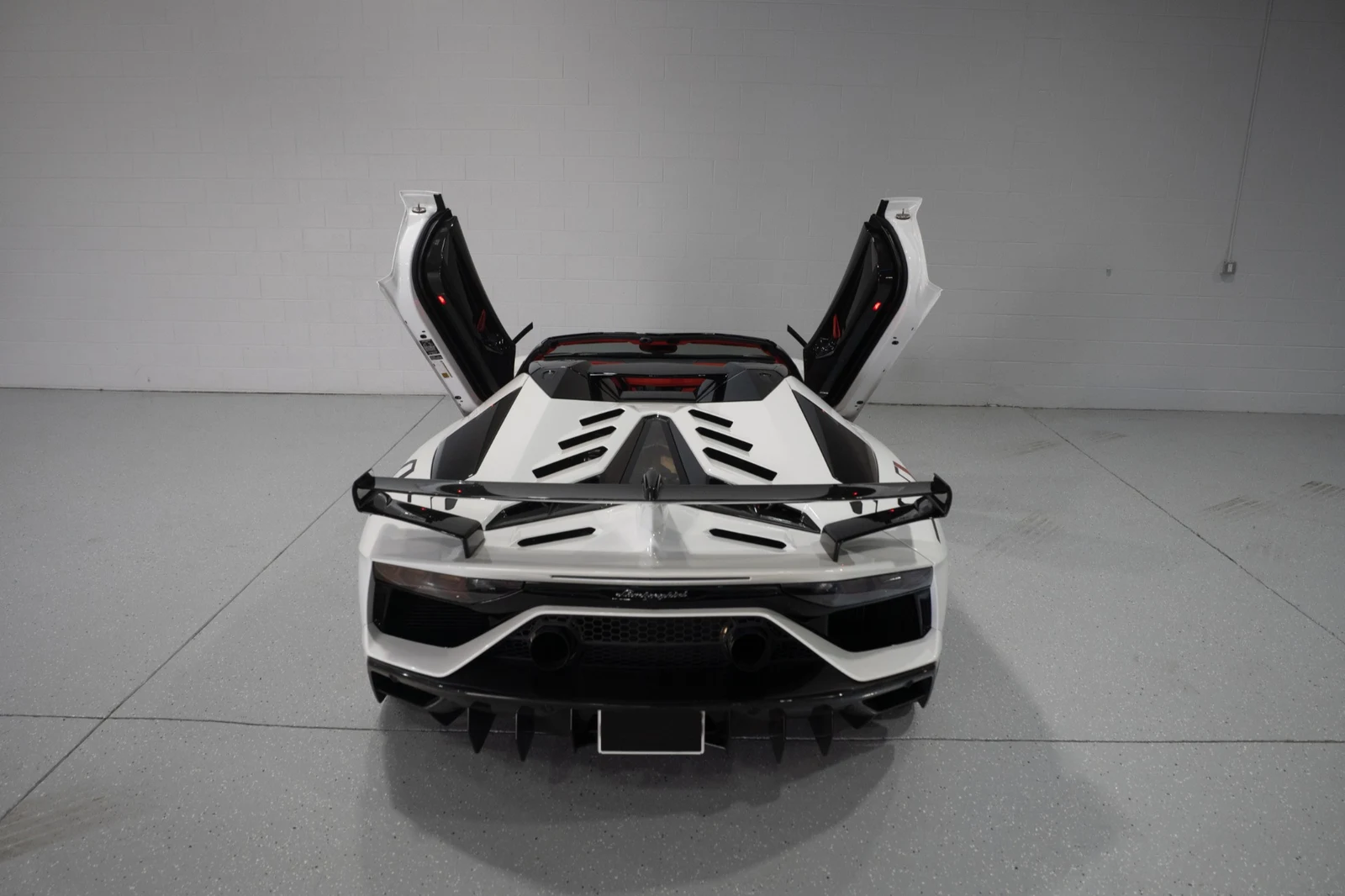 2020 Lamborghini Aventador SVJ, 7/30