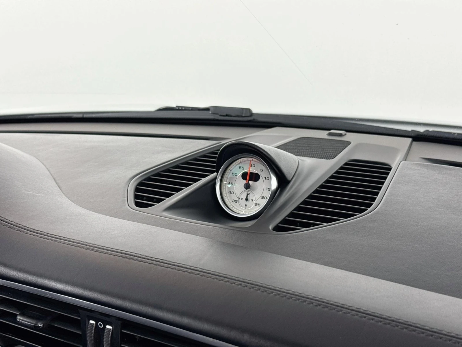 2014 Porsche 911 (991.1) Turbo S, 30/30
