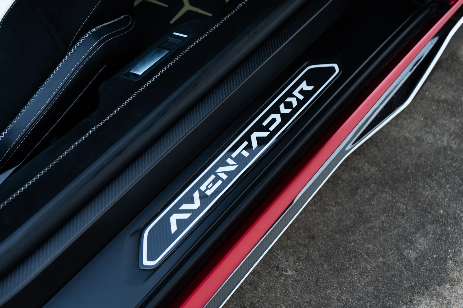 2021 Lamborghini Aventador SVJ Roadster, 27/30