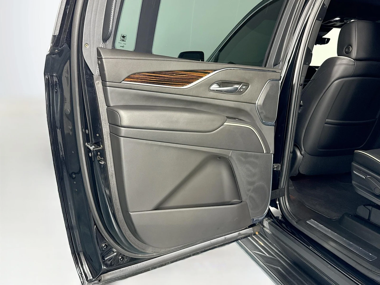 2023 Cadillac Escalade ESV Premium Luxury, 18/30